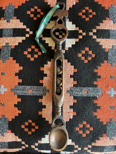 Large vintage welsh wooden - large,