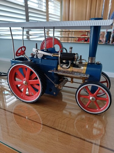 Wilesco traction engine - wilesco, and