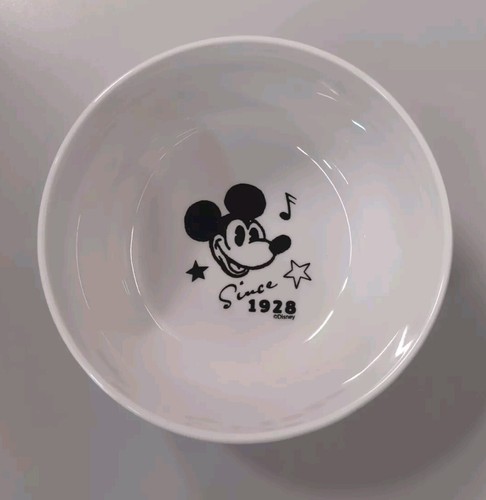 Official disney 100 years - disney, of