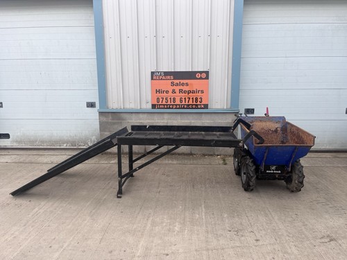 Muck truck loading - loading, ramp