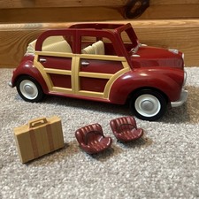 Sylvanian Families Red Morris Minor Car With Picnic Hamper / Suitcase