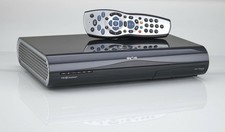 Sky + HD Box 1TB WiFI (Remote