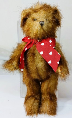 Bearington lesser pavey - &,