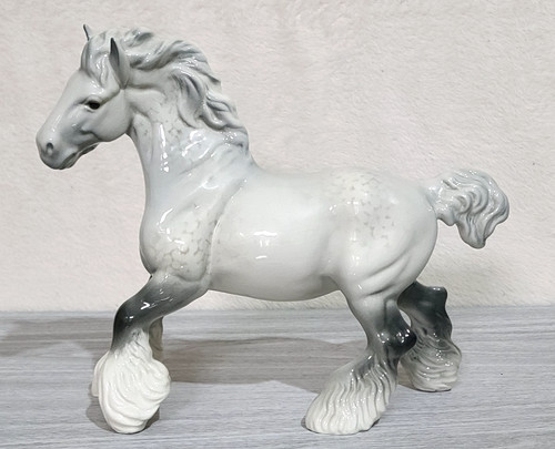 Beswick dapple grey gloss - grey,