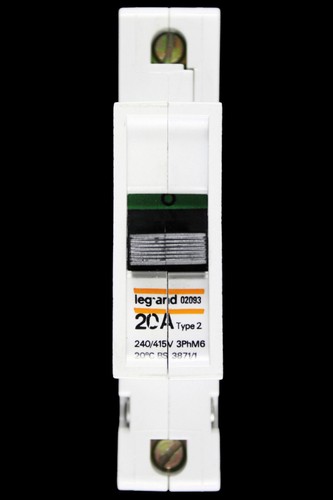 Legrand amp type m6 mcb - 20,