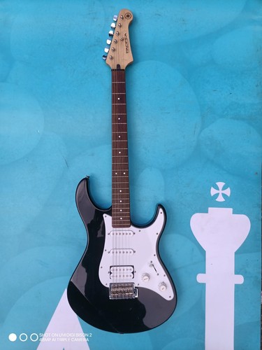 Yamaha pacifica 112 electric - pacifica,