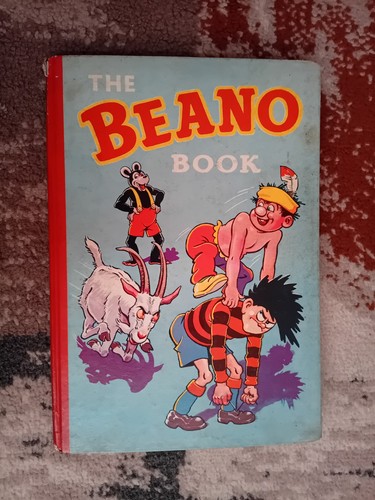 The beano book - book, annual