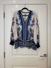 V&A blouse 20 cream blue