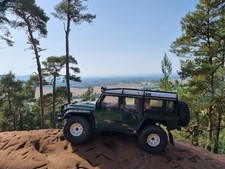 Traxxas TRX-4 Defender, Custom Body Green. With Battery And Controller