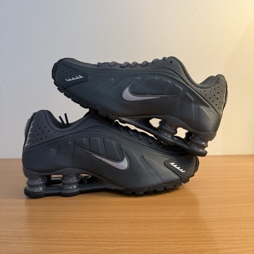 Nike air shox grey size - air,