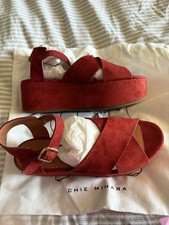 BNIB Chie Mihara For Toast