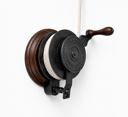 Hand winch for - hand, maid