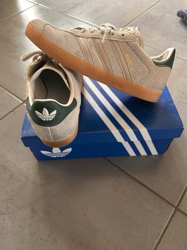 Adidas gazelle size 5 - adidas,