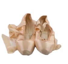 Freed of London Classic Pointe