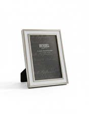 Shudehill Classic Photo Frame