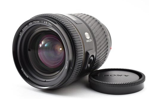 Minolta 70mm 2 8 g - f/2.8,