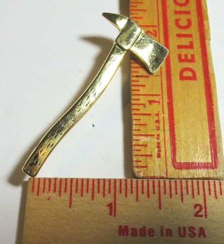 Firefighter pin vintage - "firefighter, ax"