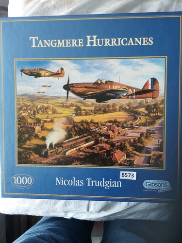 New gibsons jigsaw tangmere - jigsaw,