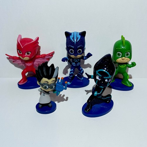 Masks figure bundle - figure, toys