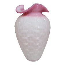 Fenton Glass Rosaline Vase