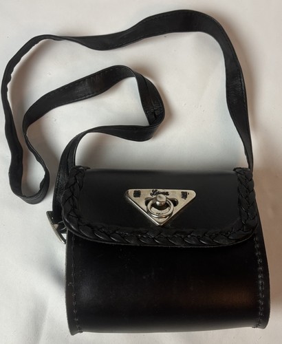 Vintage black crossbody bag - vintage,