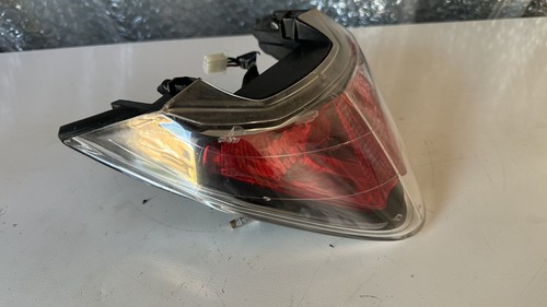 Honda cbr125 rear light 06 - honda,