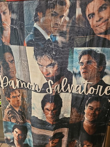 Damon salvatore vampire - damon,