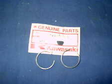 KAWASAKI KDX400 KZ750 KX500 GENUINE NOS PAIR PISTON CIRCLIPS 92036-008