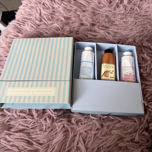 Crabtree evelyn hand therapy - hand,