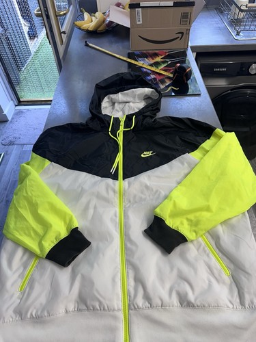 Retro nike windrunner - nike,