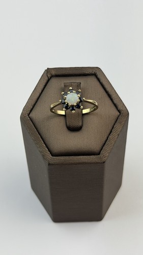 Opal and sapphire 9ct - opal,