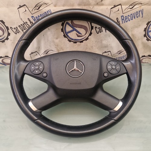 Mercedes class w212 black - mercedes,