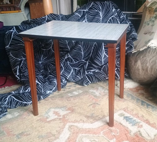 Small vintage retro - , grey