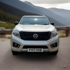 Nissan Navara NP300 Tekna 2017 Long Mot