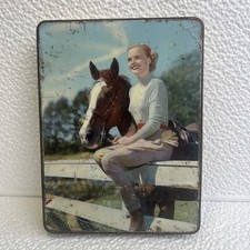 Vintage Retro Burtons Gold