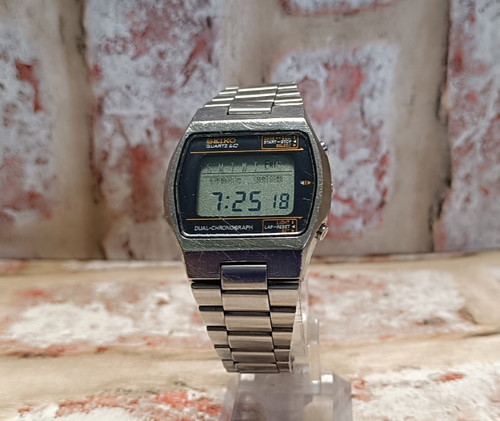Seiko quartz 0138 5000 dual - quartz,