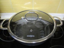 Eaziglide Neverstick3 professional 28cm shallow casserole with lid
