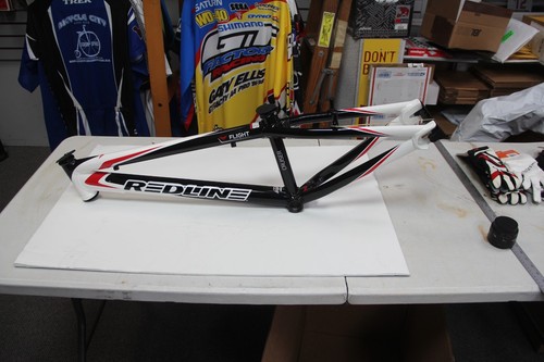 Redline 2014 24in flight pro - redline,