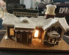 2002 Hawthorne Village Thomas