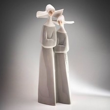 Lladro Nuns 4611 Tall Figurine
