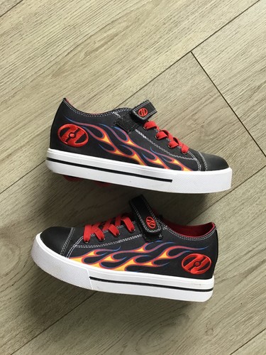 Heelys boys girls - black, flames