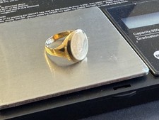 Solid 9ct Yellow Gold Oval Plain Signet Ring 2grams - signs of ware - by MG&S