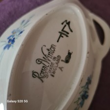 Glasgow Girls Mary L