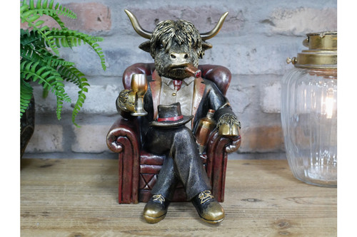 Large highland cow chair - large,