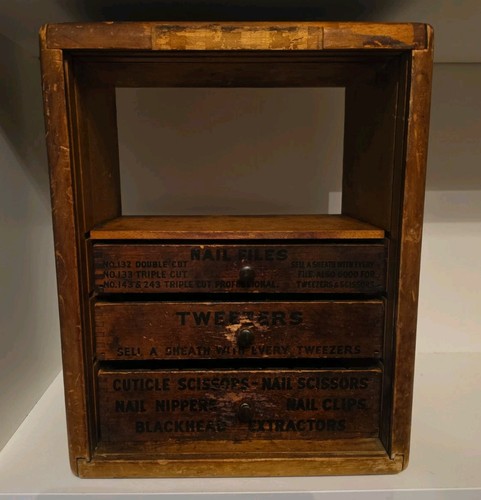 Vtg cross beauty shop wood - vtg,