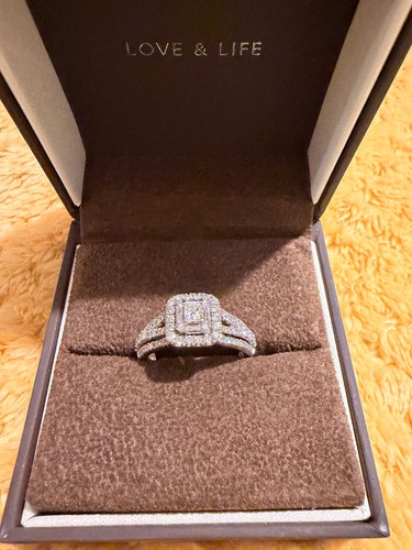 18ct white gold 1ct diamond - 18ct,