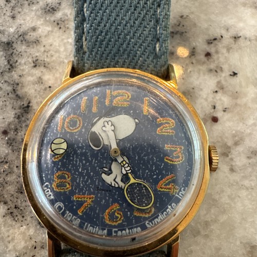 Vtg timex snoopy tennis - timex, ball
