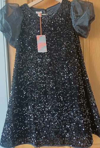 Storm monsoon sequinned - by,