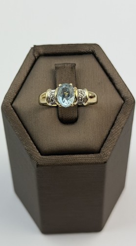 Aquamarine and diamond - aquamarine,