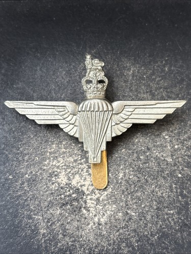 Royal parachute regiment - royal,